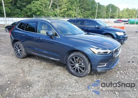 2018 Volvo Xc60 T5 Inscription z USA, uszkodzony, nr VIN YV4102RL3J1023911